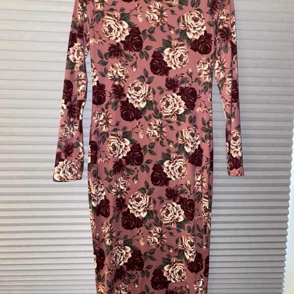 Floral Bodycon Dress - Picture 3 of 3